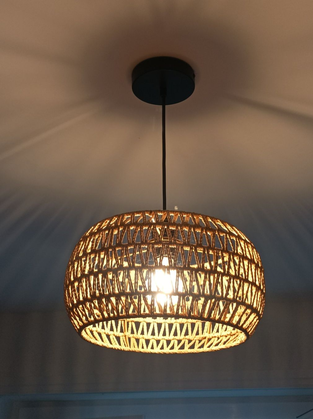 Lampade: Lampe en osier – Usato da Lausanne venduto da hdo_d2mm