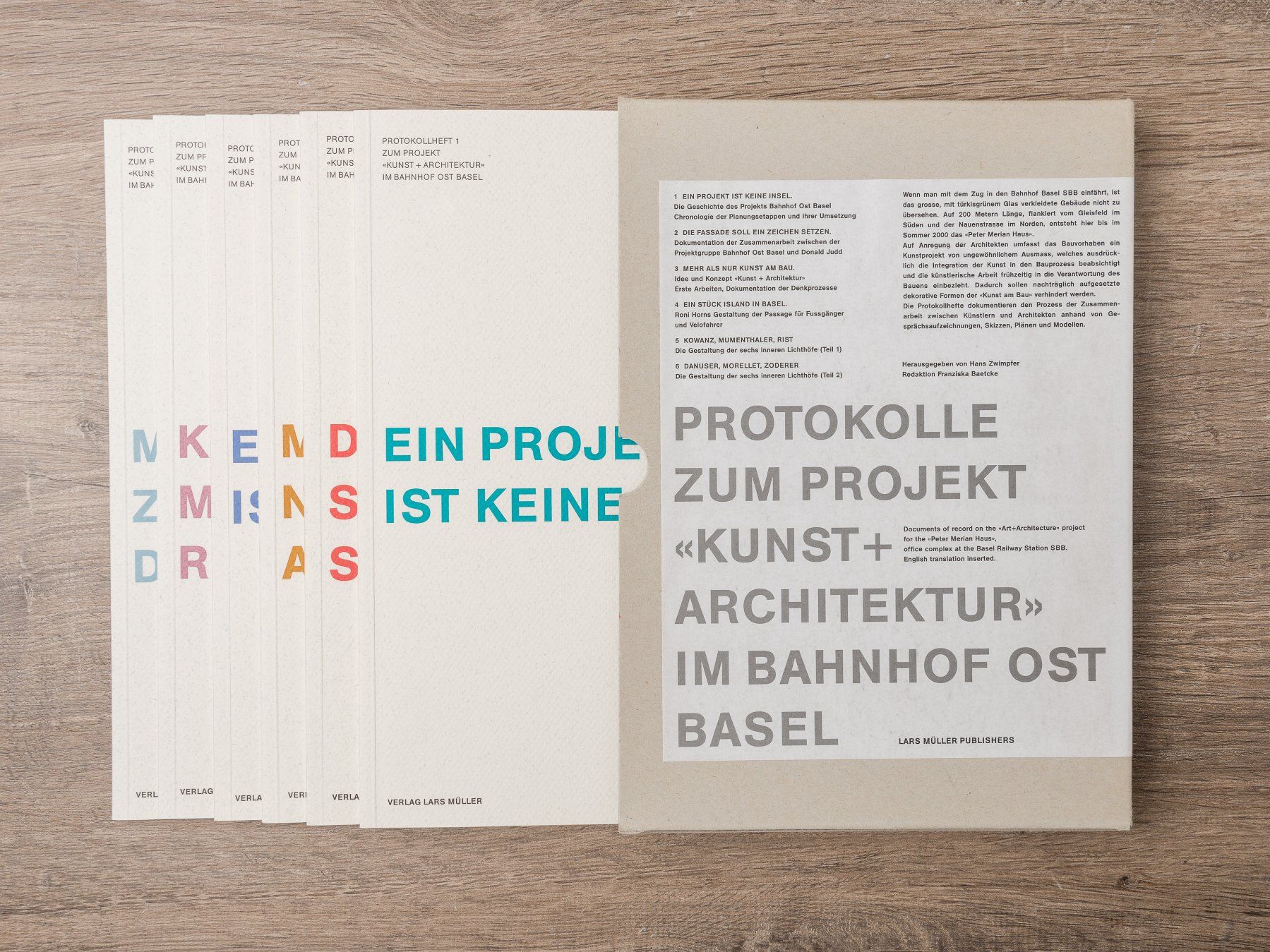 Libri: 6 Protokollhefte Kunst + Architektur im Bahnhof Ost Basel – Usato da Ziefen venduto da sin_2chk
