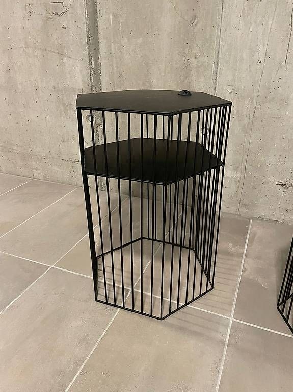 Nachttische: Coppia comodini metallici neri, come nuovo – Gebraucht aus Lugano von tittidea 2