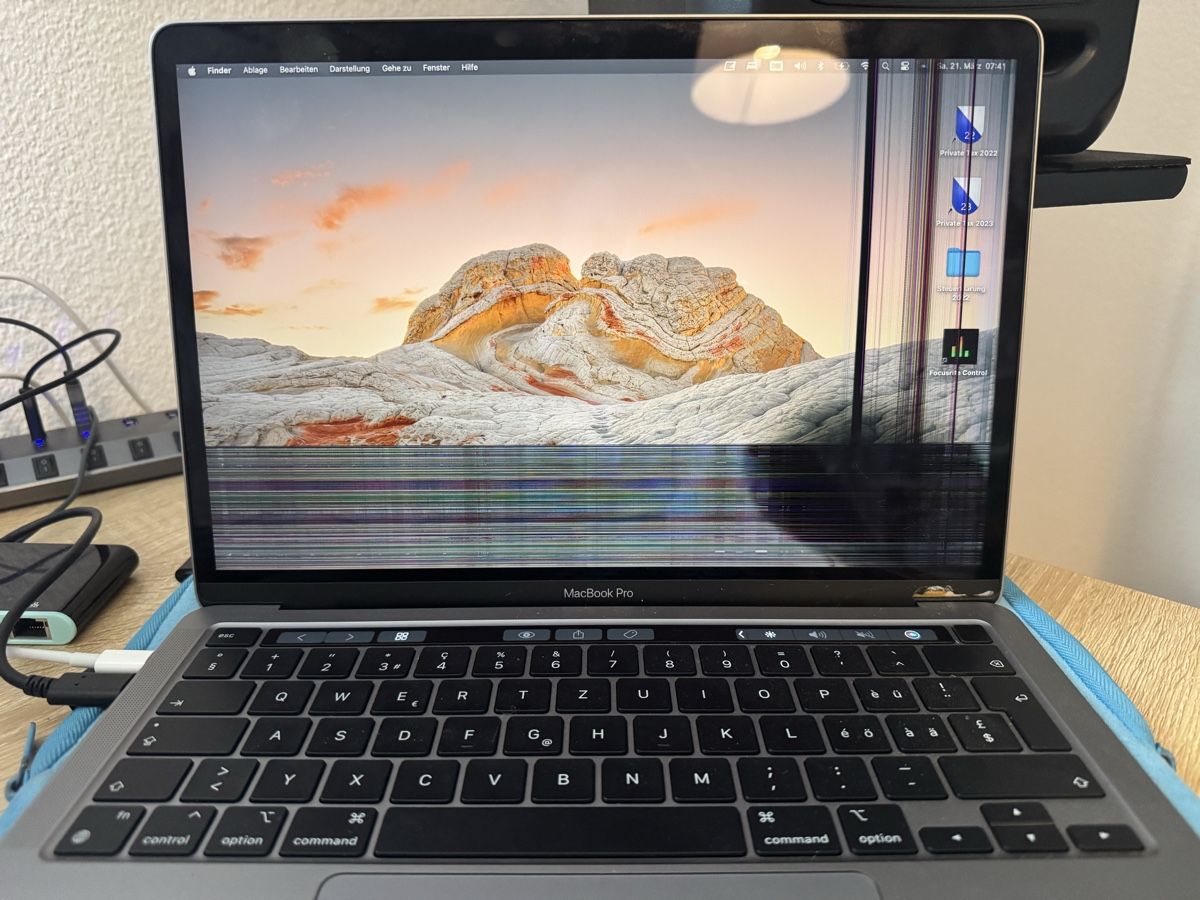 Apple Notebook: Mac Book Pro 13 M1 16GB / 1TB SSD – Usato da Oberengstringen venduto da vta_9x92 2