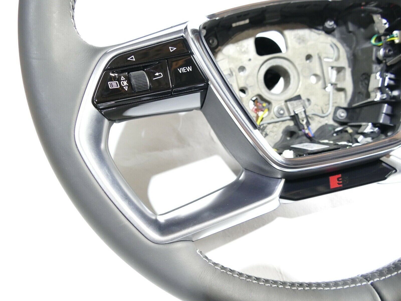 Tutti pezzi di ricambio auto: Audi A6, A7, A8, E-tron Lenkrad | "S" Variante | Original – Usato da Belp venduto da neno24 2