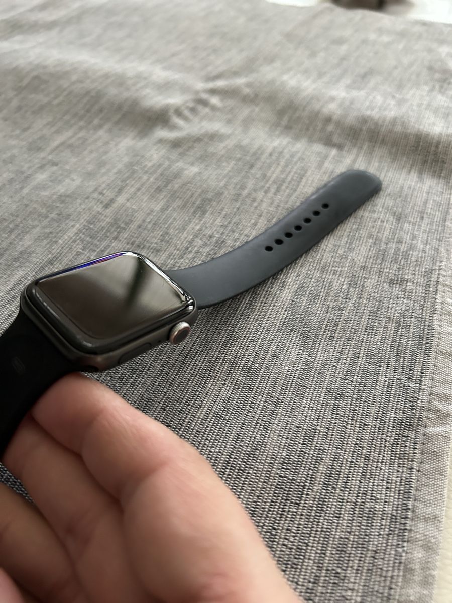 Apple Smartwatch: Apple Watch 8 45mm GPS Top Zustand – Nuovo (secondo la descrizione) da Oensingen venduto da den_6ly5 5