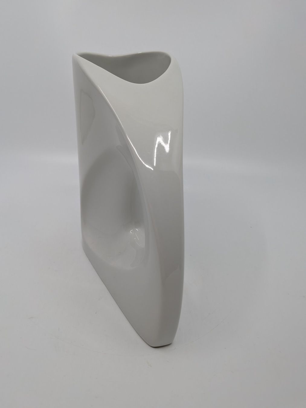 Vasi & Recipienti: Porzellan Design Buchta Kanne oder Vase – Usato da Emmen venduto da magelan 2