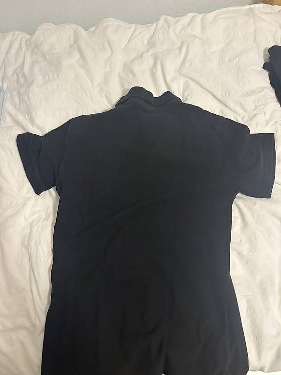 T-Shirts: Lacoste T-Shirt – Gebraucht aus Wetzikon ZH von cet_6fbf 3