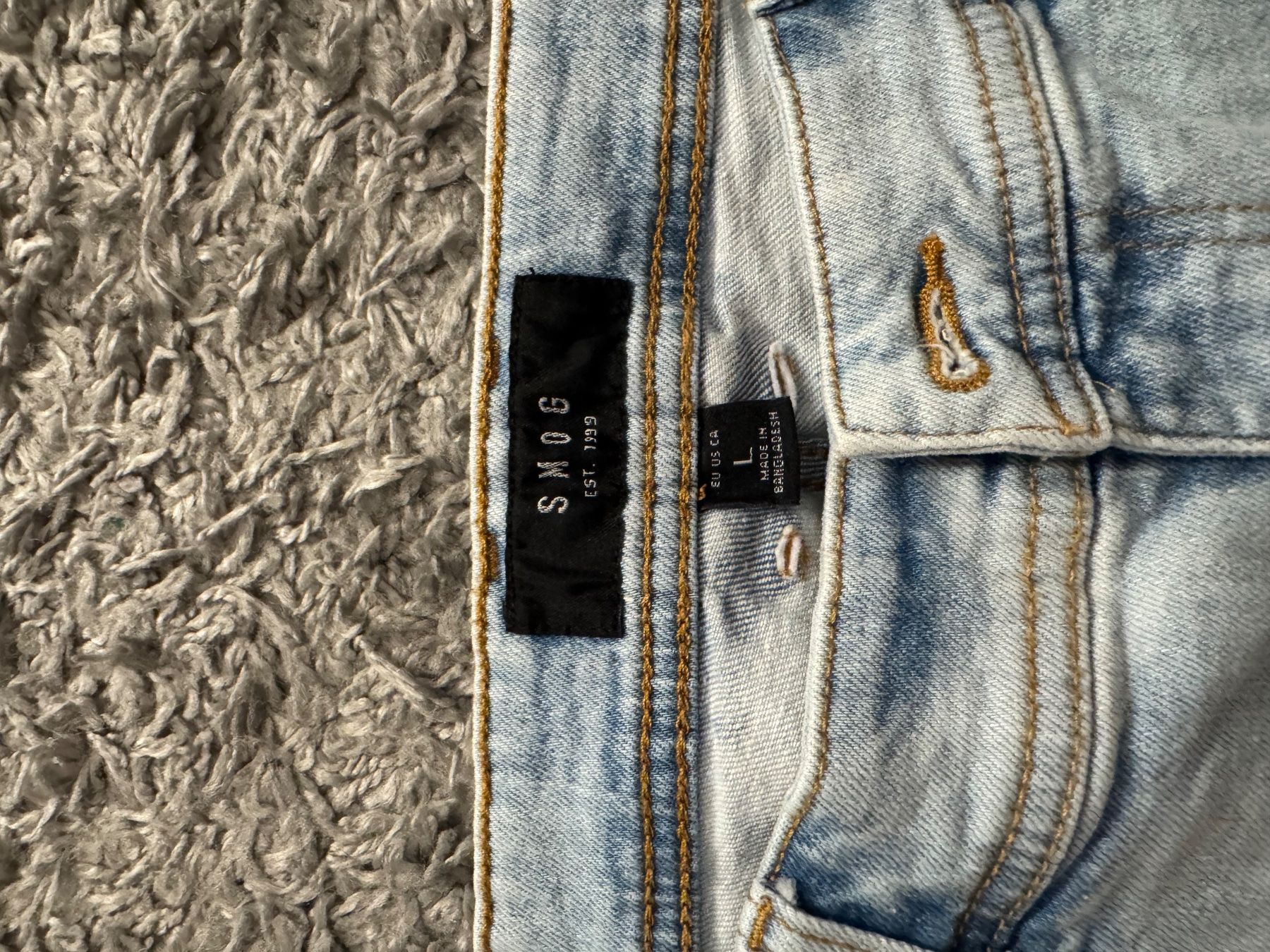 Jeans: Blaue kurze Jeans – Nuovo (secondo la descrizione) da Römerswil LU venduto da oli_9hd5 1