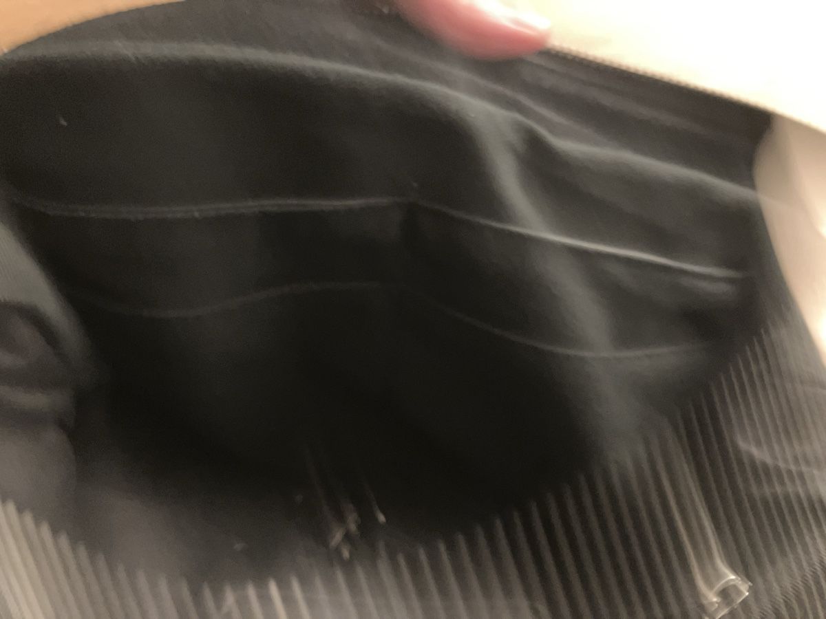 Taschen für Damen: Schwarze Wildledertasche von Rossi – Neu (gemäss Beschreibung) aus Cham von Liliane78 6
