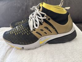 Nike Sneaker – Größe 43