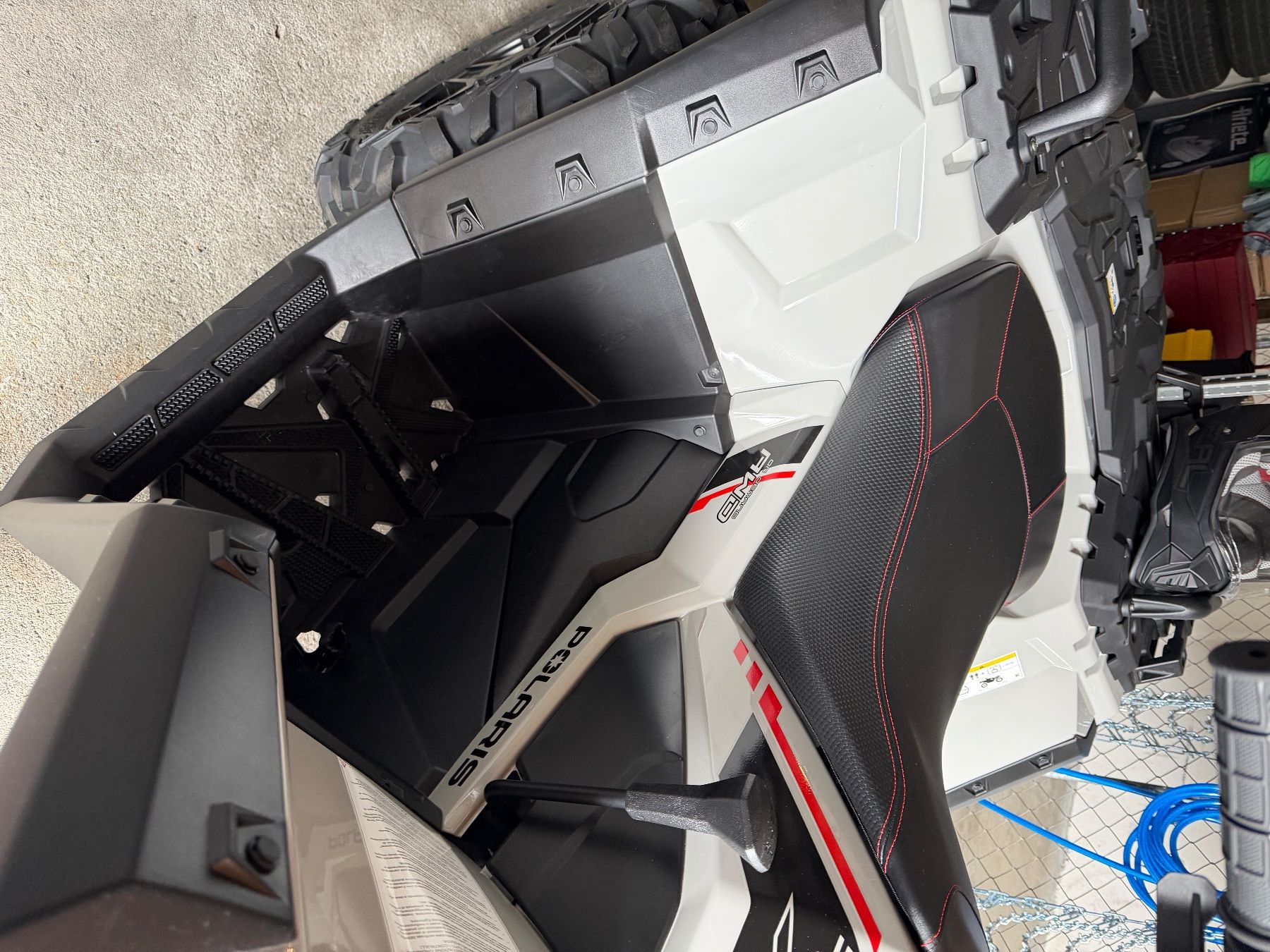 Polaris Quads: Polaris Sportsman 1000 XP – D'occasion à Davos Platz par Majdanpek 4