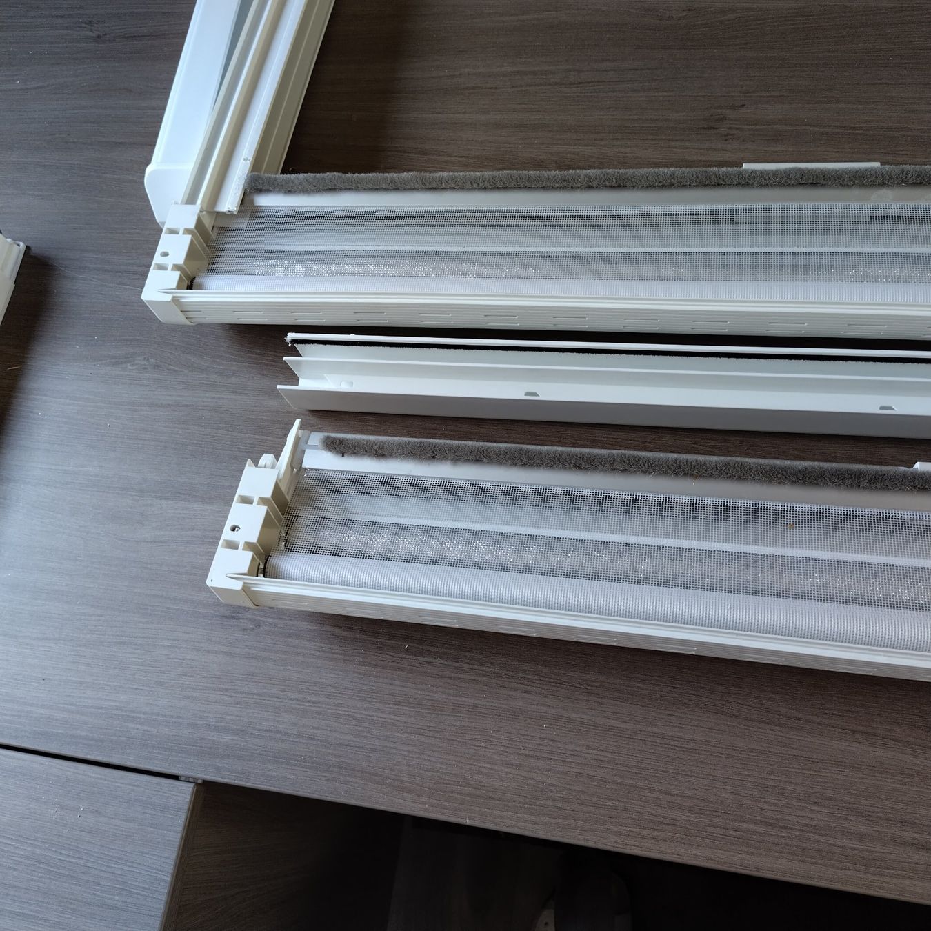 Dometic Markisen: Fensterrollo , Rastrollo , Rollo , Verdunklungsrollo 3x – Gebraucht aus Niederrohrdorf von Zumi66 5