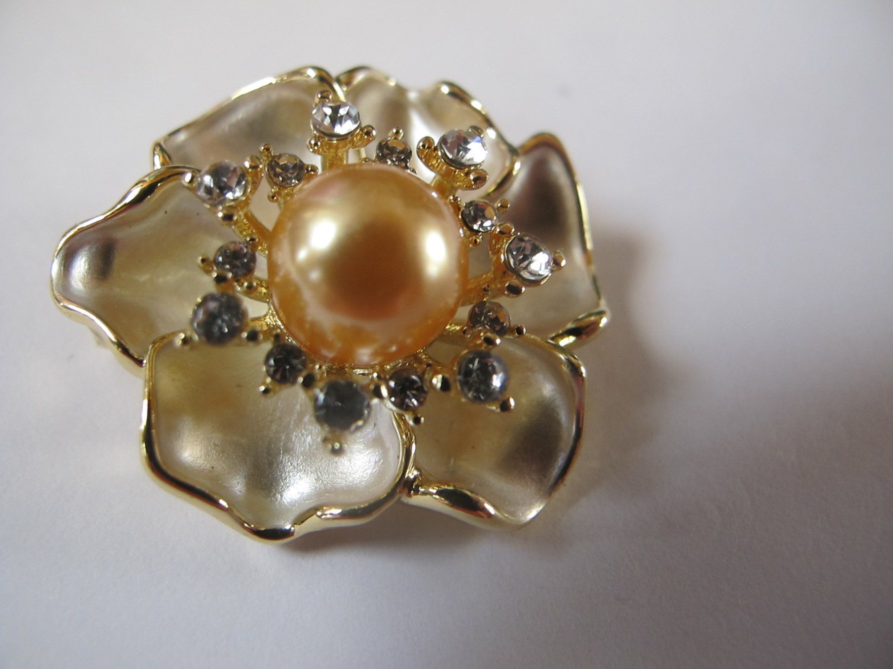 Spille & Fermagli: Elegante Brosche mit Perle und Strass - Exklusiv! – Nuovo (secondo la descrizione) da Löhningen venduto da Chimae67 1