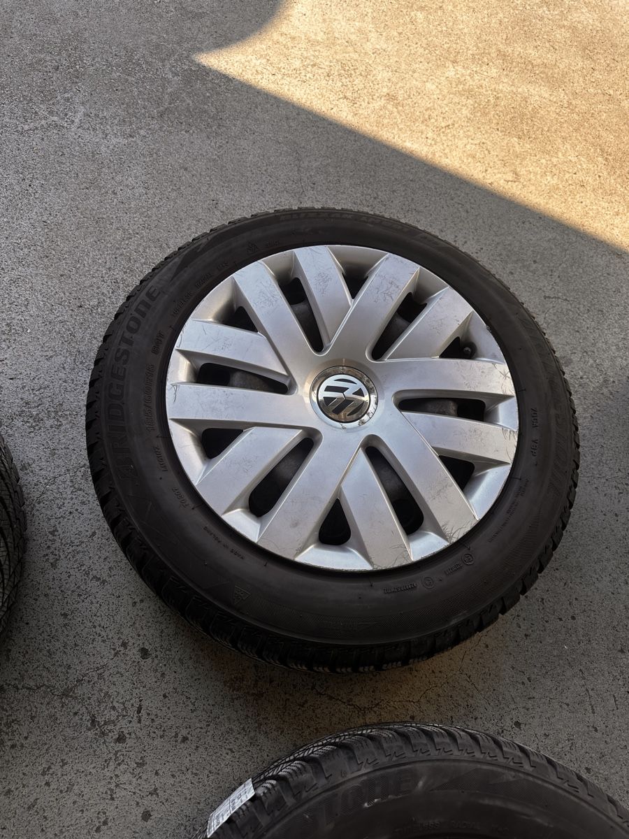 Pneus & Roues: VW Polo Winterräder – D'occasion à Höri par EverythingForSale 3