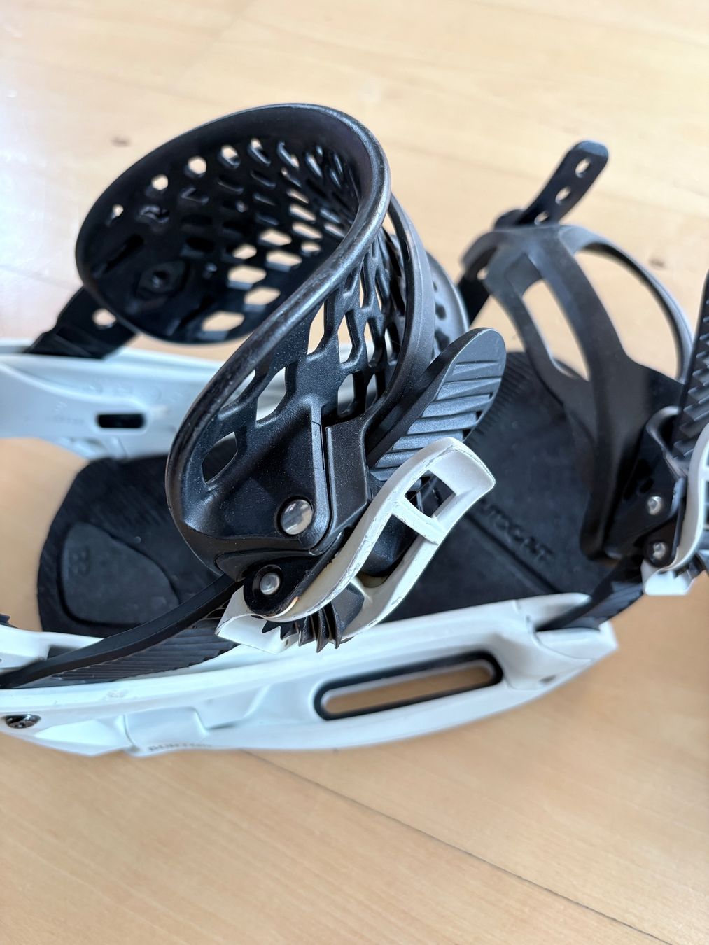 Burton Boards: Burton Softbindungbindung Mala Vita EST | Grösse M – Gebraucht aus Einigen von peaksnapper 4