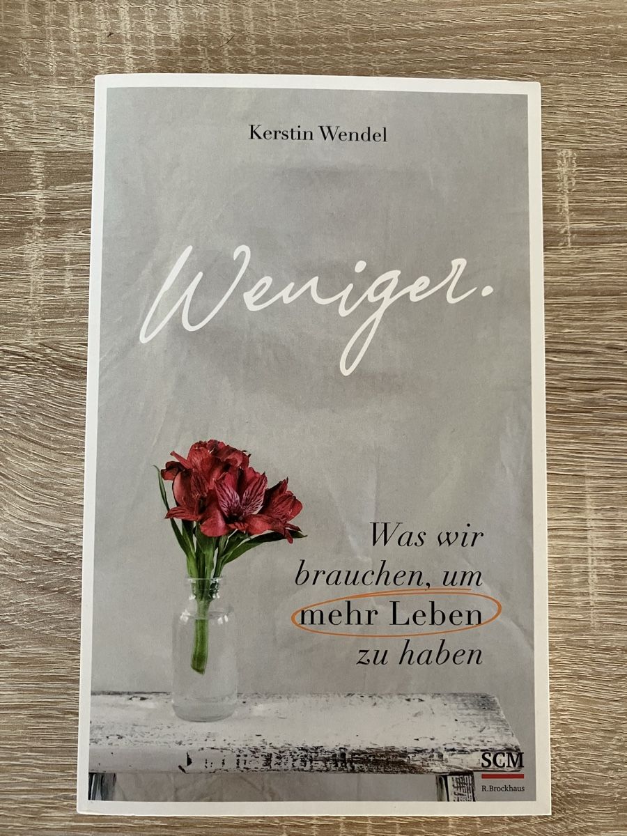 Libri: Weniger Kerstin Wendel – Nuovo (secondo la descrizione) da Bözberg venduto da Sape9192