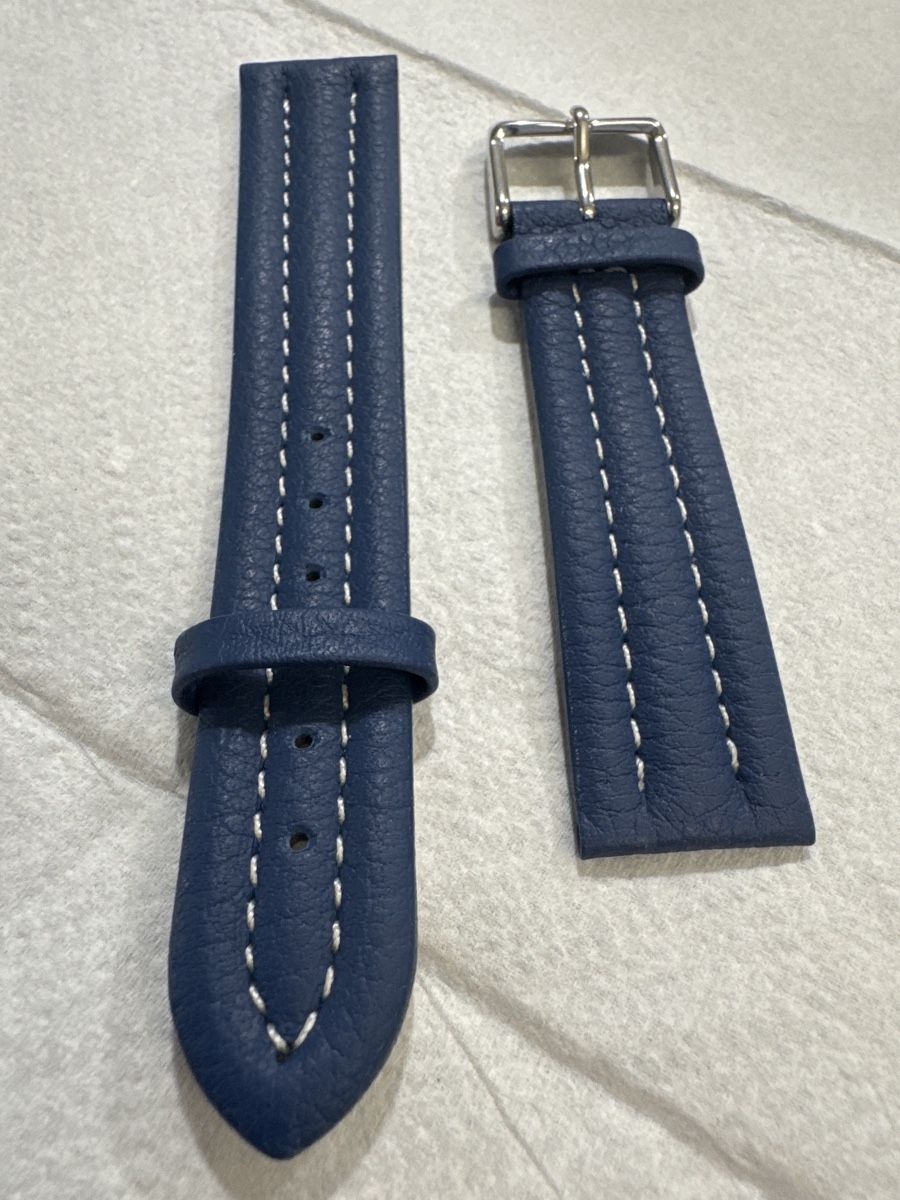 Armbänder & -reifen: Stylish Blue Leather Watch Strap - 20mm - New! – Neu und originalverpackt aus Zürich von 613_g8jy 2