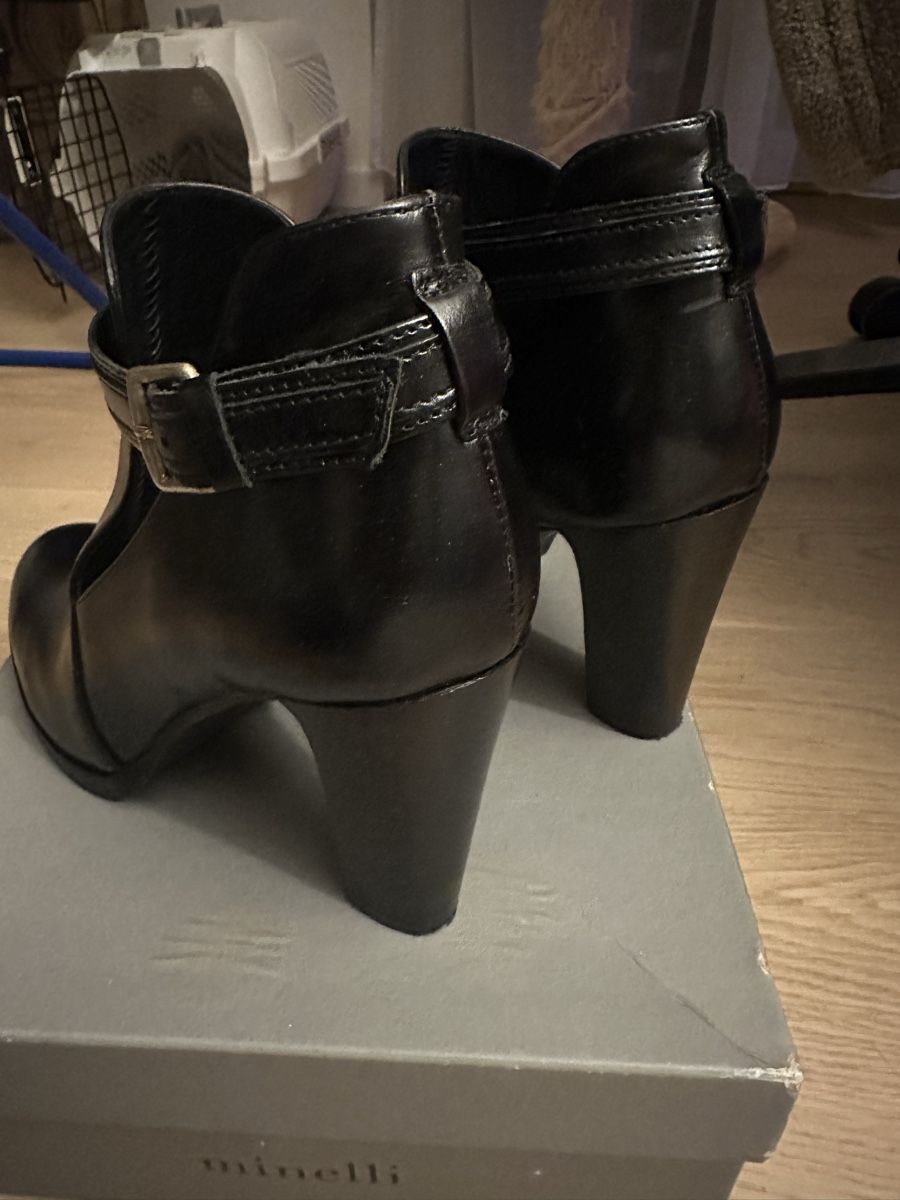 Scarpe da donna: Bottines à talons Minelli – Usato da Lausanne venduto da Liinoa 2