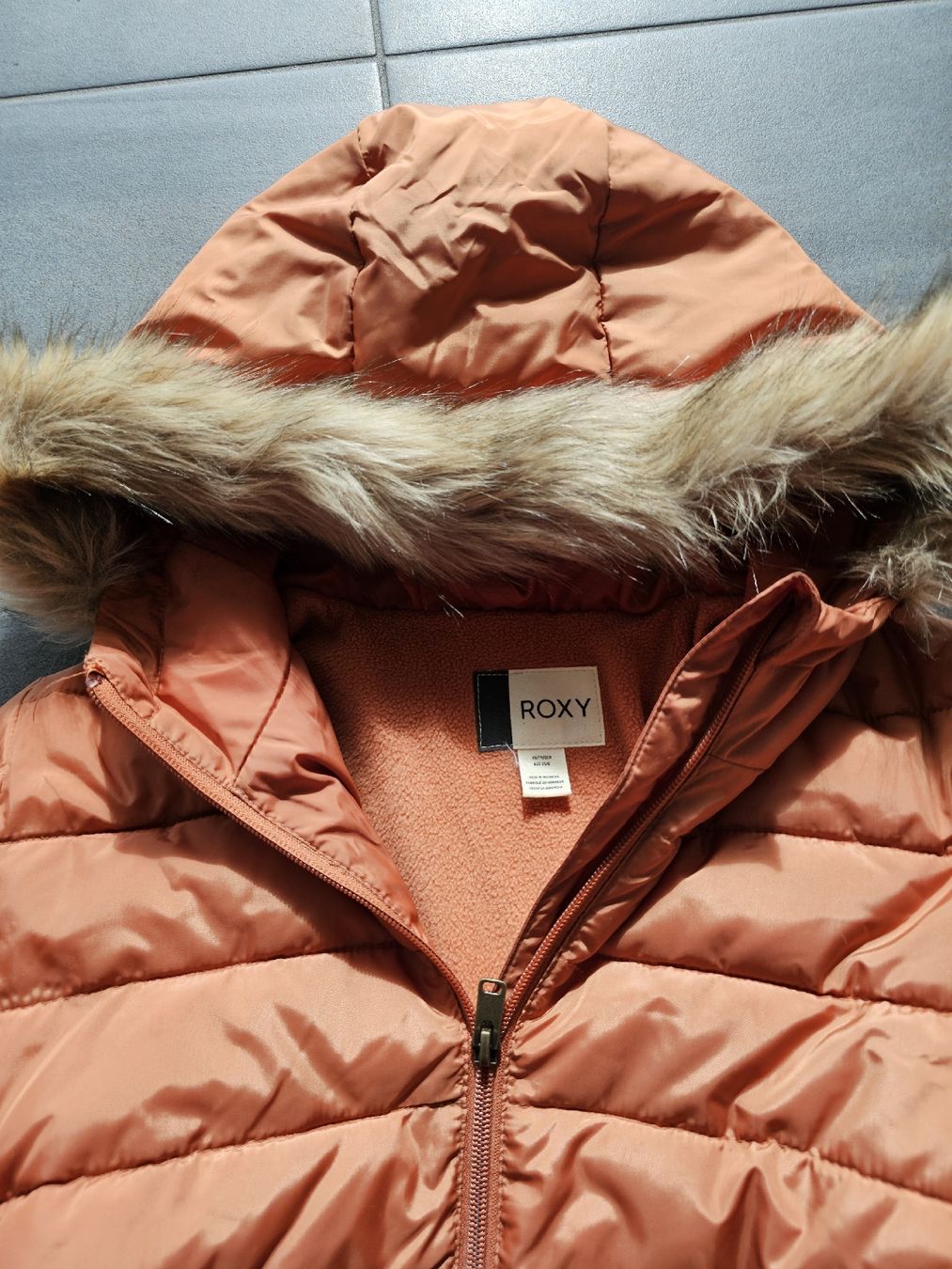 Roxy Jacken: Roxy Winterjacke Grösse S – Gebraucht aus Uznach von 8Cori8 1