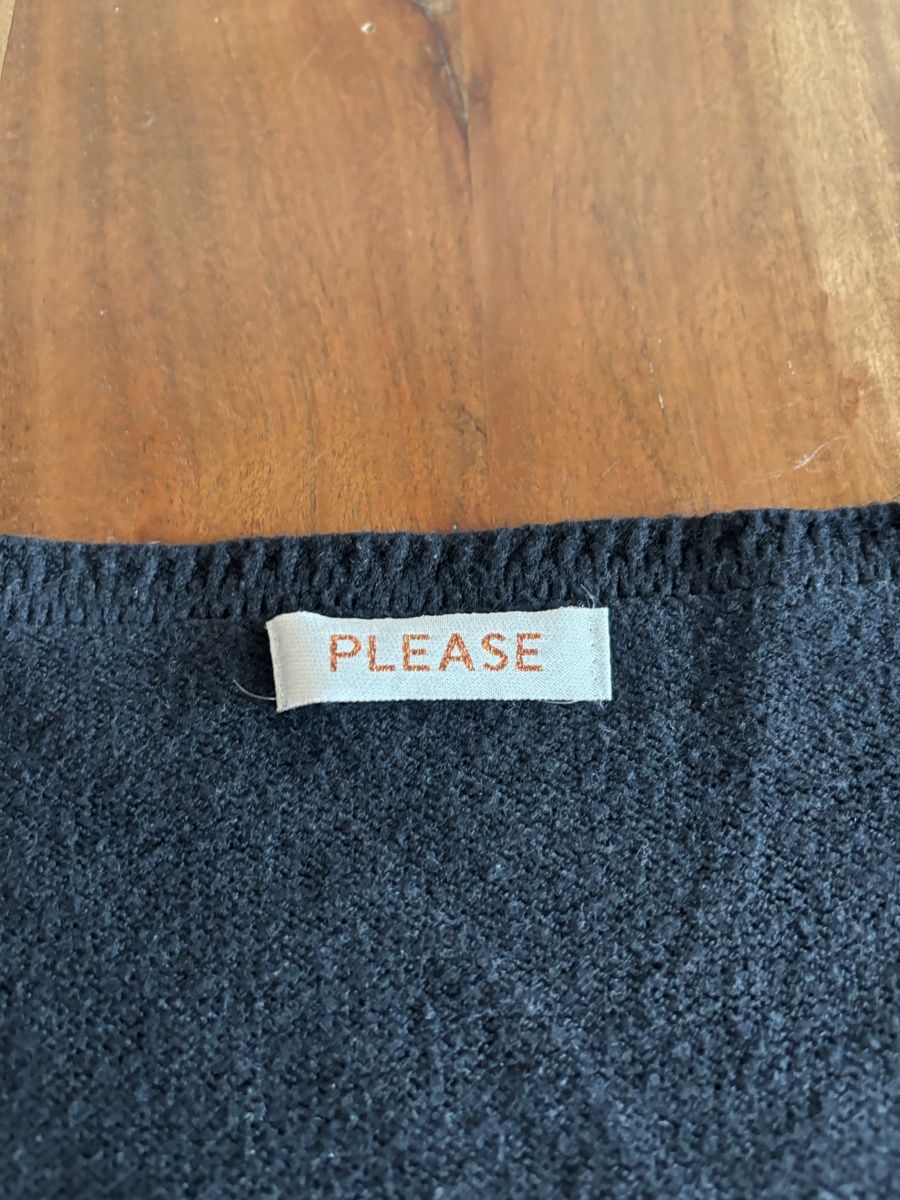 Please Jeans Pulls & Sweat-shirts: Schwarzer Please Strickpulli – D'occasion à Celerina par Heli87 1