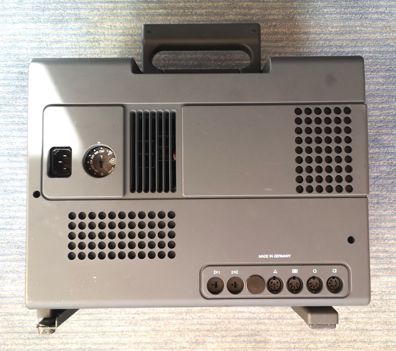 Home Cinema: FILMPROJEKTOR BAUER  T510 STEREO – Usato da Interlaken venduto da Wermon 4