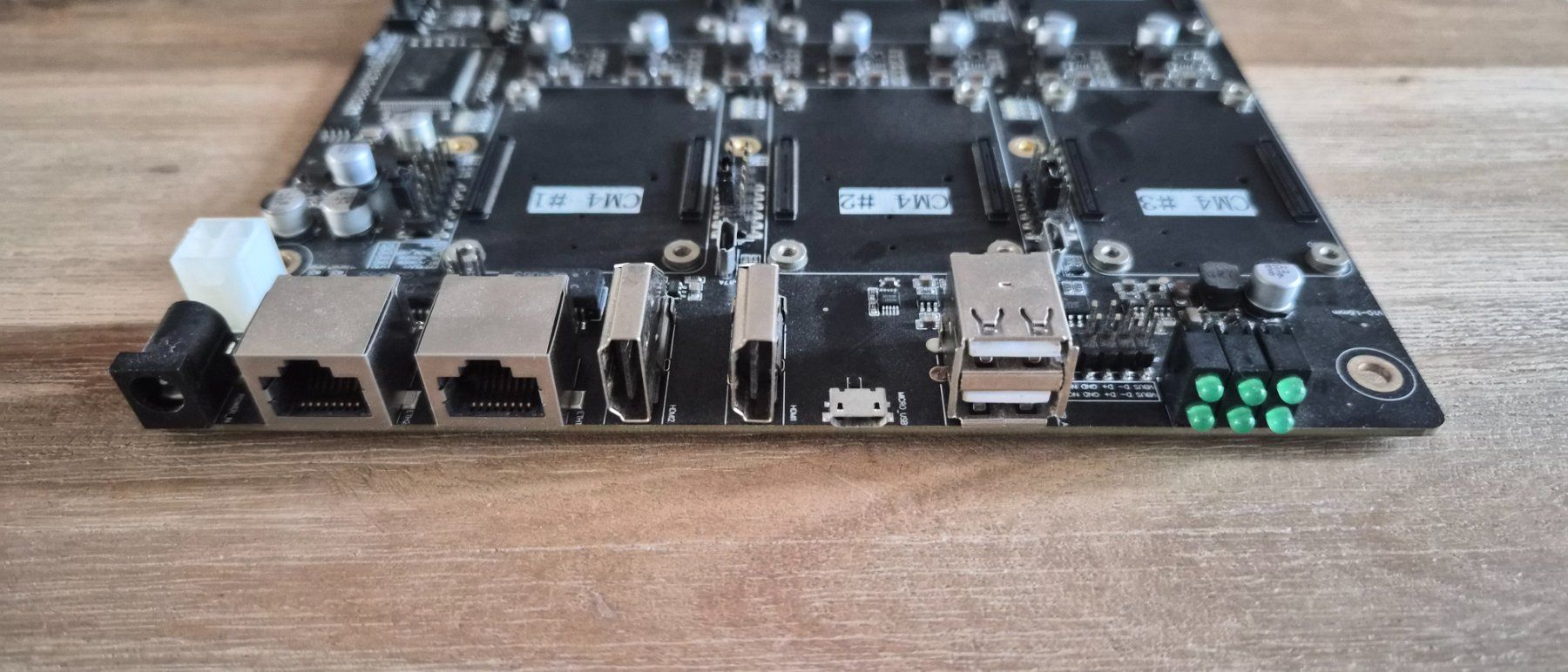 Schede madri: DeskPI Super6C Raspberry Pi Compute Module Cluster Board – Usato da Zürich venduto da Marc_Polar 2