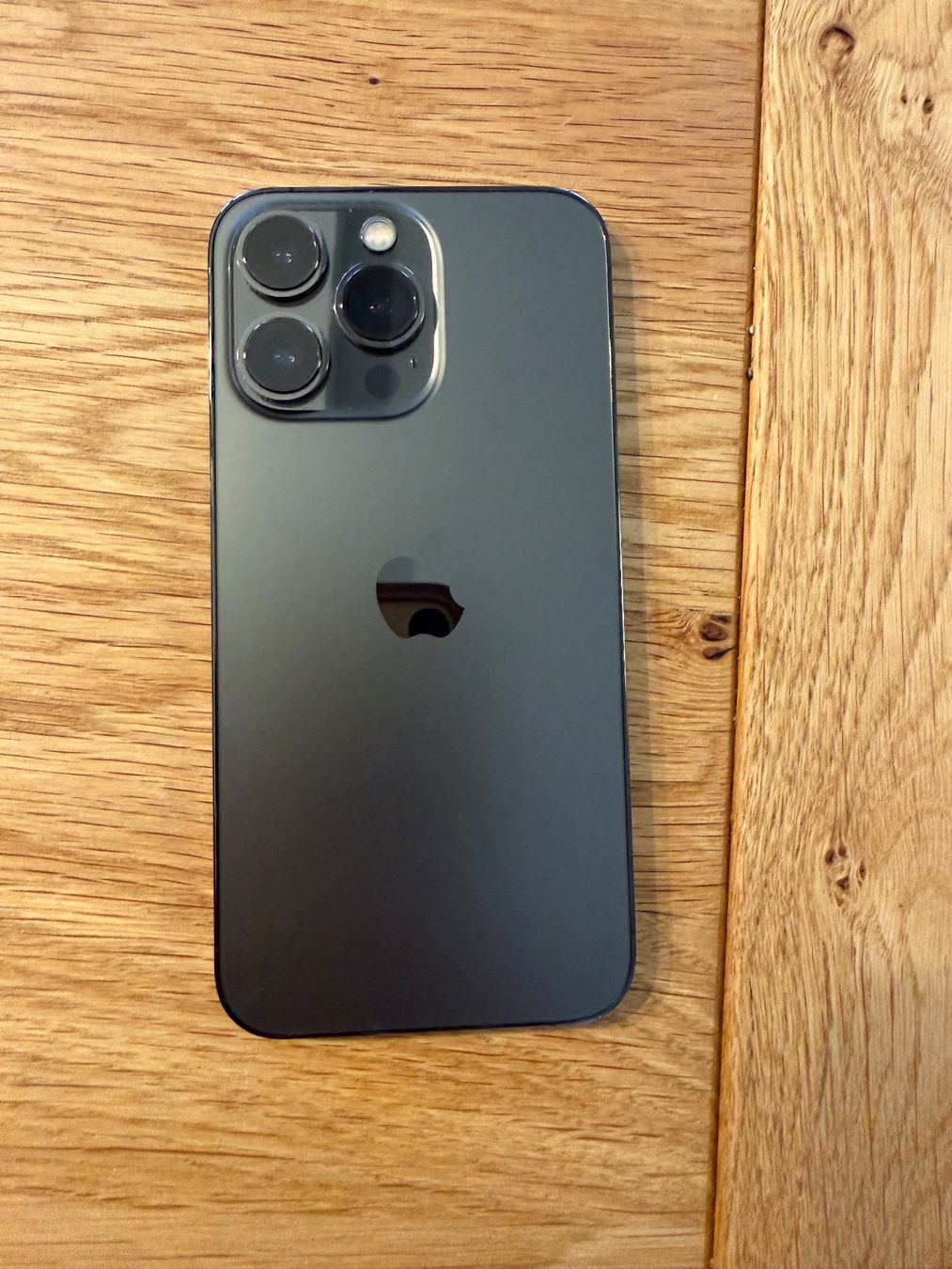 Apple Telefoni cellulari / Smartphones: Apple iPhone 13 Pro Smartphone dunkelgrau gebraucht – Usato da Raron venduto da SL-1990 1
