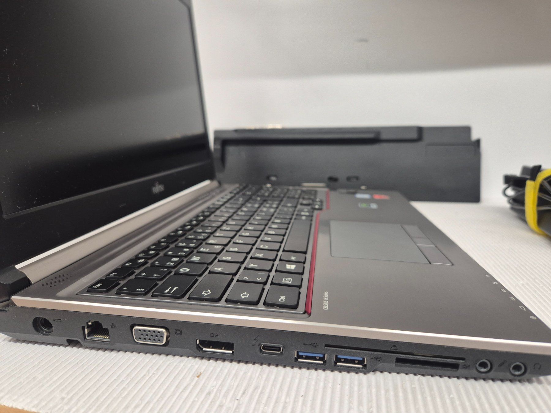 Fujitsu Notebook: FUJITSU CELSIUS H770 – Difettoso da Sitterdorf venduto da Lenggi7 1