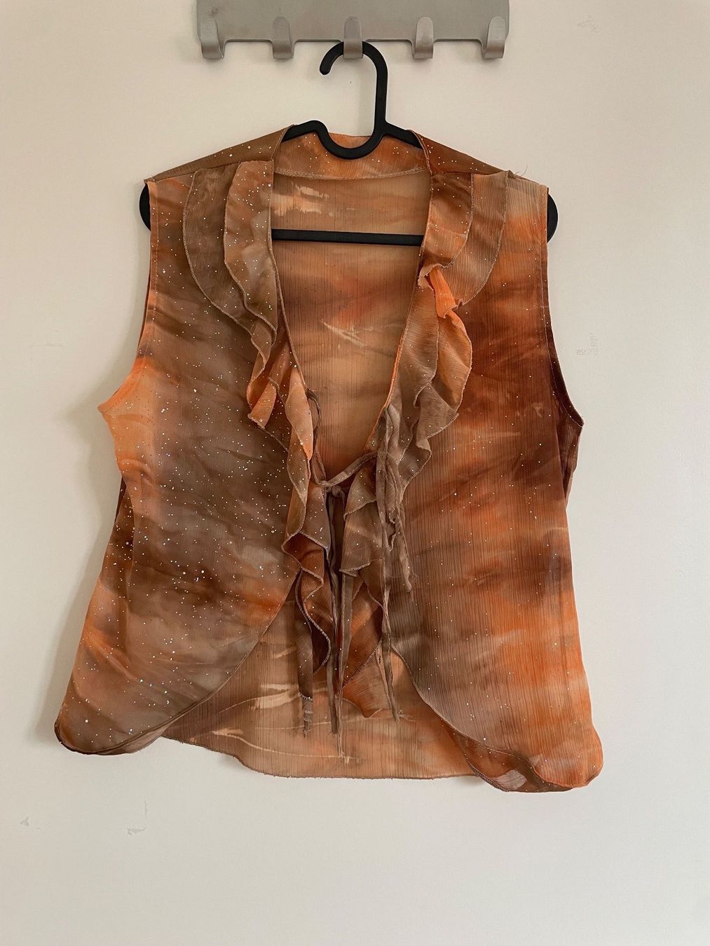 Tops: Braun/Oranges Glitzer Oberteil – Gebraucht aus Basel von schnudibu