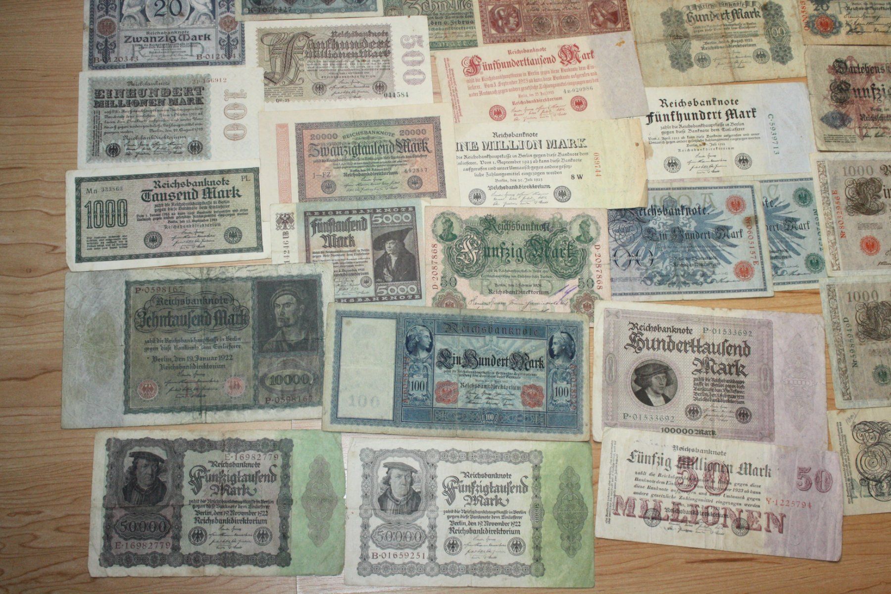 Banconote: Allemangne  lot 55 billets différents – Usato da Cormondrèche venduto da Hermes.monnaies 1