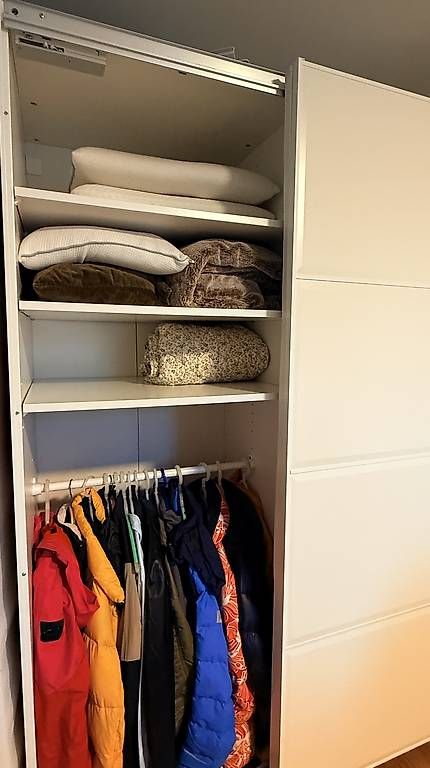 Schränke: Kleiderschrank – Gebraucht aus zürich von mery12 2