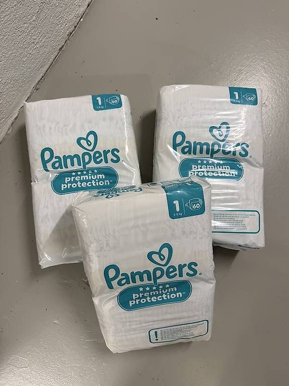 Pampers Secchi per pannolini & Pannolini: Pampers #1 - 0.25 CHF pro Windel – Usato da Zürich venduto da edonze