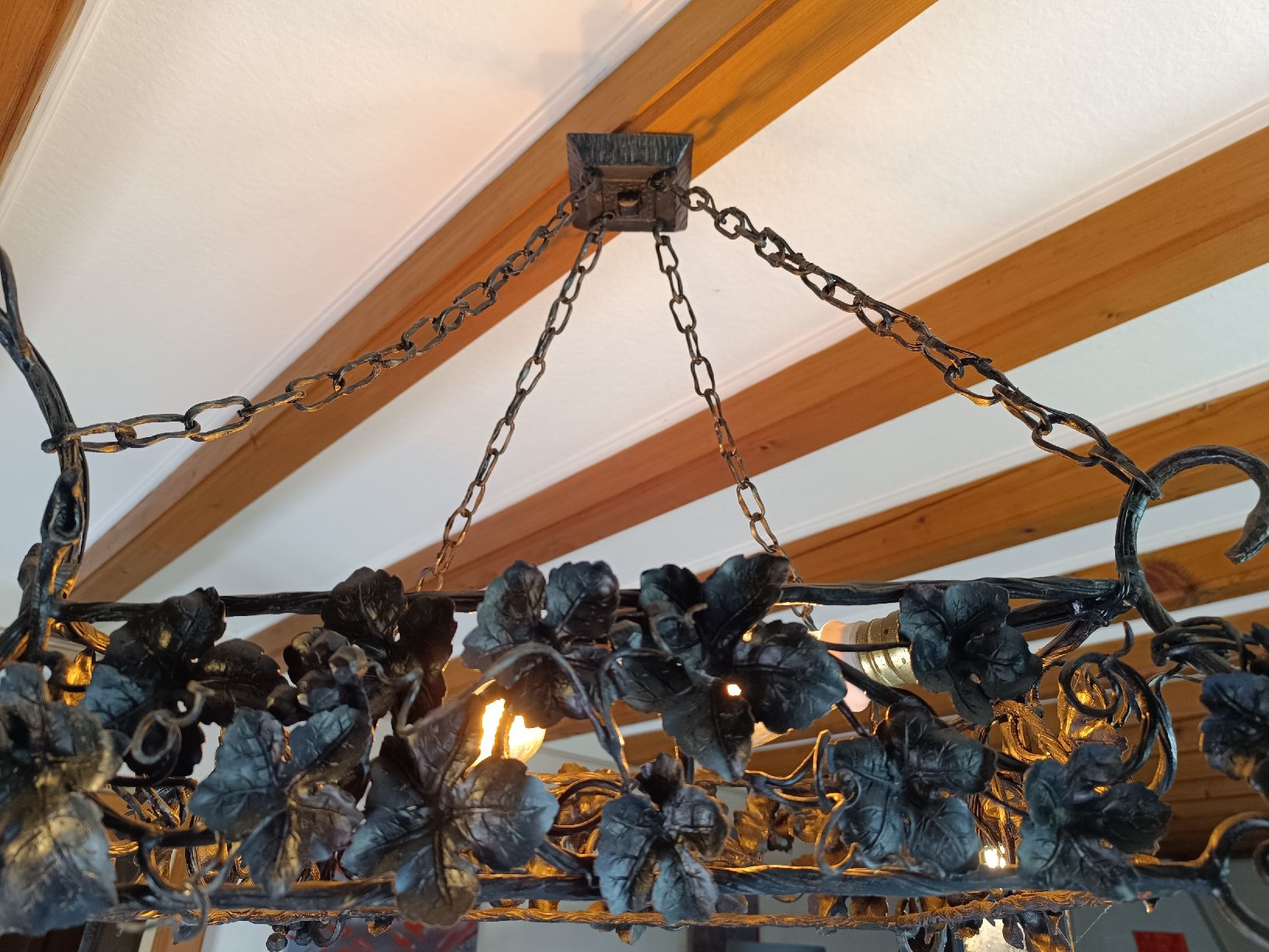 Lustres & lampes de plafonds: Lustre en fer forgé – D'occasion à Cossonay-Ville par Aryann34 4