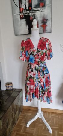 Sommerliches Blumenkleid von Italian Style gr.36