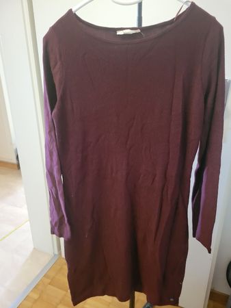 Damen Strickkleid bordeaux langarm Grösse M gebraucht