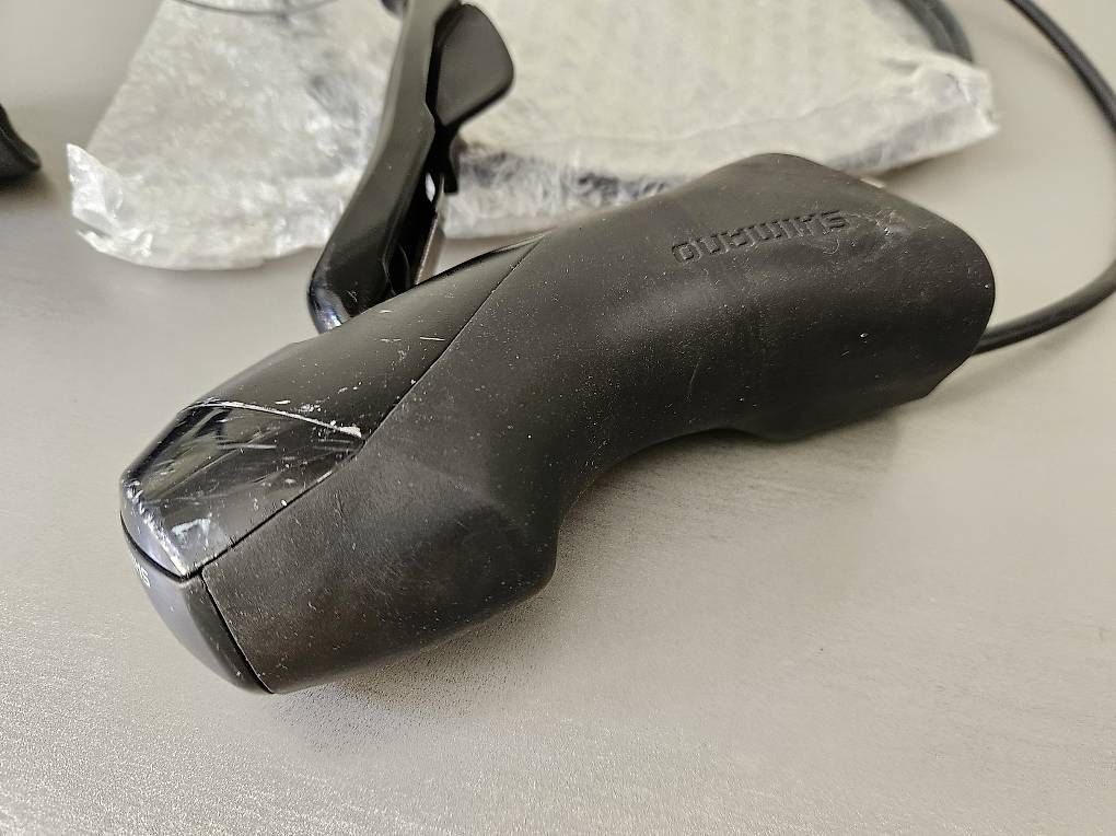 Shimano Pezzi di ricambio: Shimano RS505 Schalthebel und Bremssättel – Usato da Bern venduto da _mfp_ 3