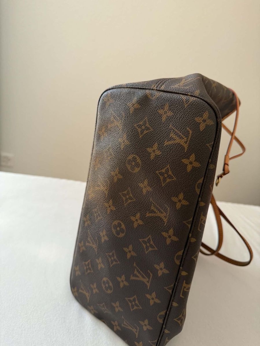 Louis Vuitton Sacs femmes: Louis Vuitton MM  – D'occasion à Meggen par Supa1991 3