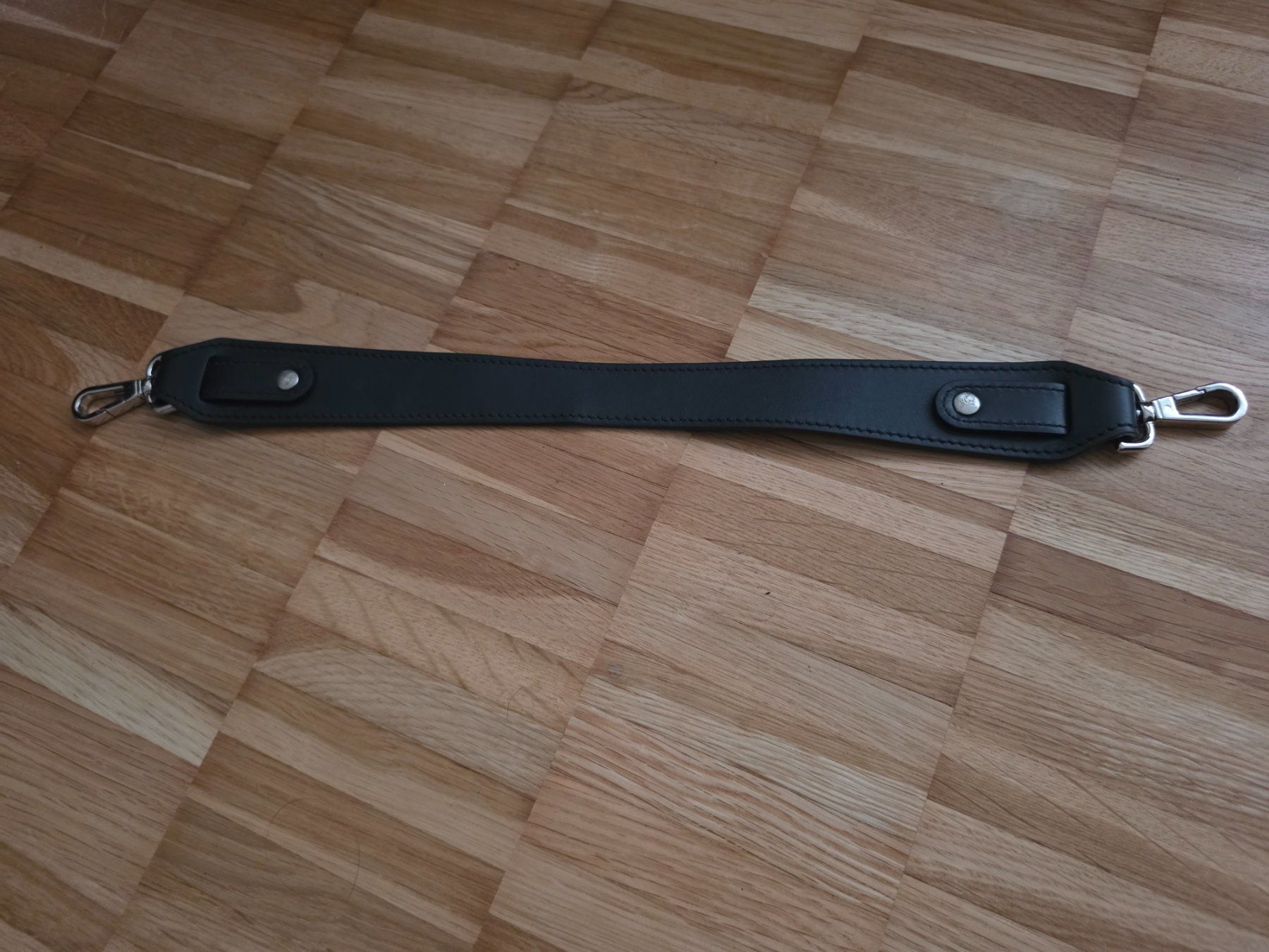 Maison Mollerus Sonstige Kleidung & Accessoires: Maison Mollerus Taschenhenkel Goofy – Gebraucht aus Zürich von Sokaina 3