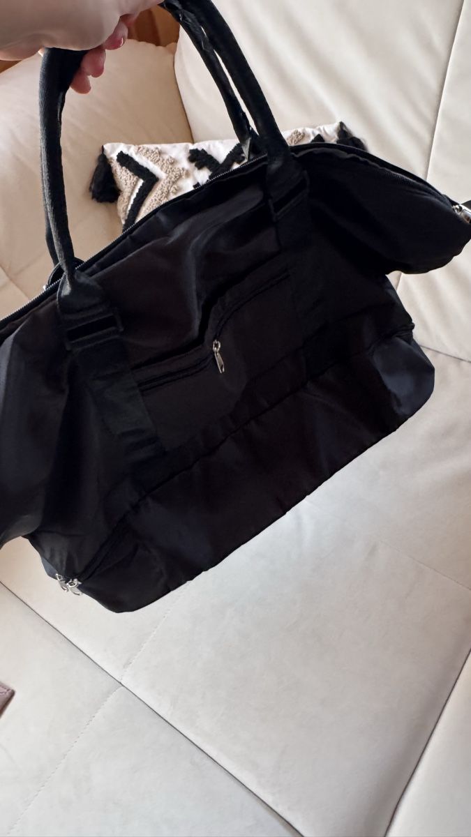 Sacs: Reisetasche schwarz  – Neuf avec emballage d'origine à Surcasti par Lenkita 4
