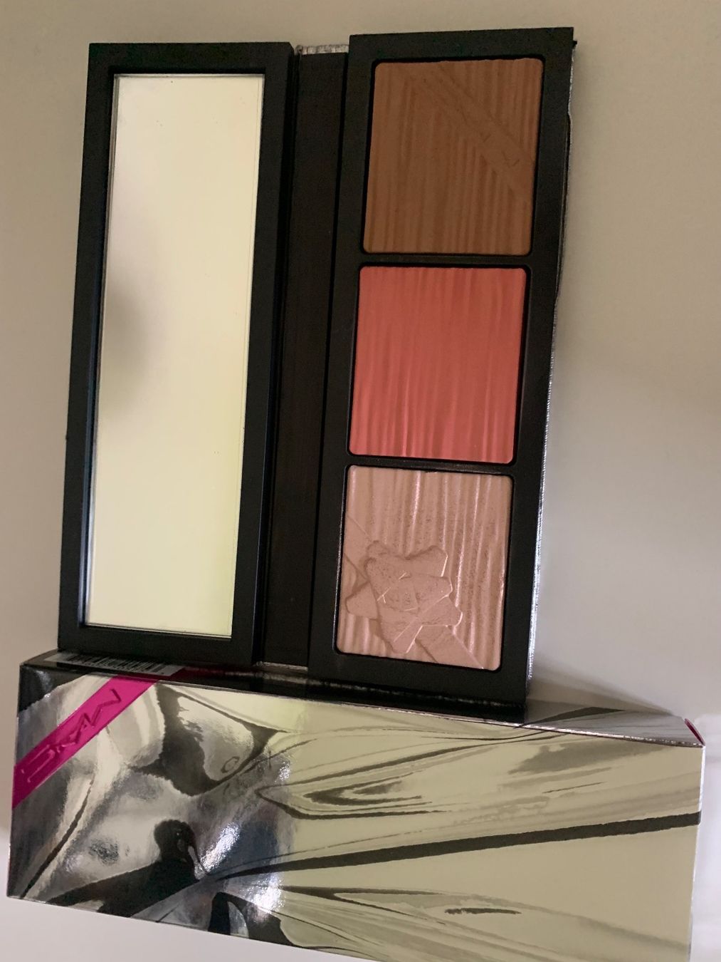 Mac Cosmetics Make-up: MAC Puder Blush/Hightlighter/Bronzer Palette. Limitiert – Usato da Zürich venduto da deruja 1