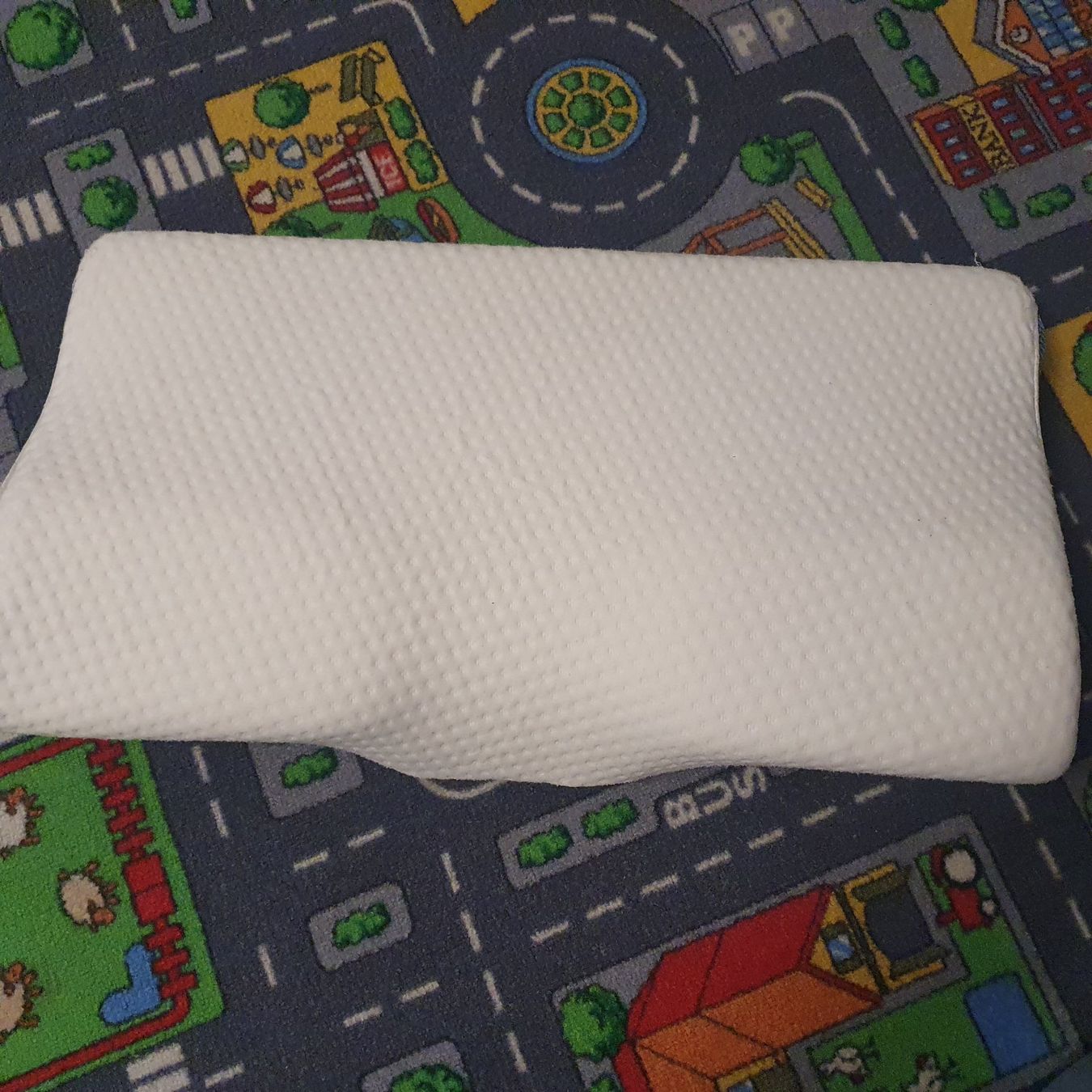 Cuscini: Oreiller ergonomique mémoire de forme 😴 – Usato da Prilly venduto da RoDyRe 3