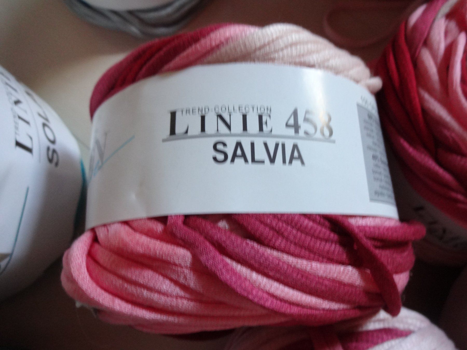 Lana: * Restwolle Paket 2750g * – Nuovo e nell'imballaggio originale da Reigoldswil venduto da arosa05 6