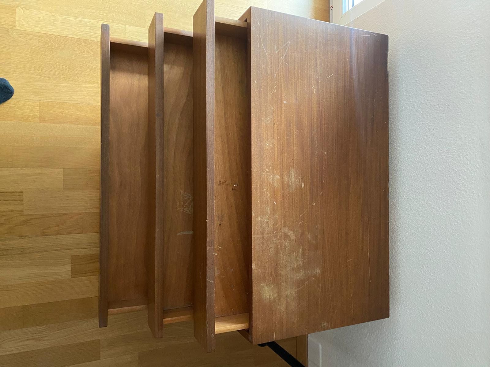 Kommoden: Vintage Kommode mit 3 Schubladen – Gebraucht aus Schlieren von  6