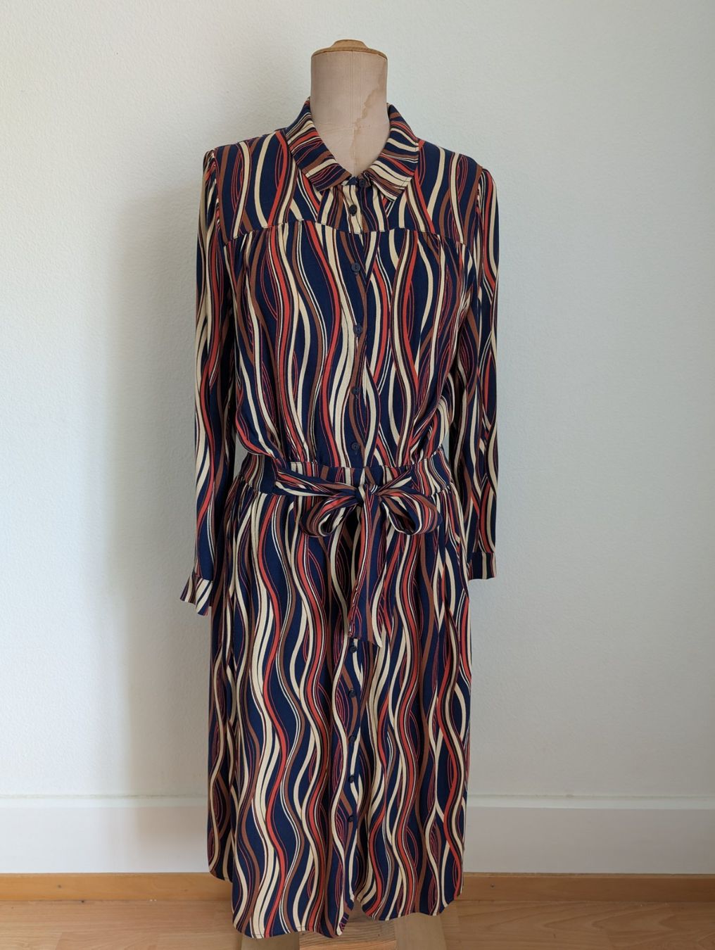 King Louie Vestiti: King Louie Blusenkleid lang, gemustert – Usato da Luzern venduto da lal_8z2w