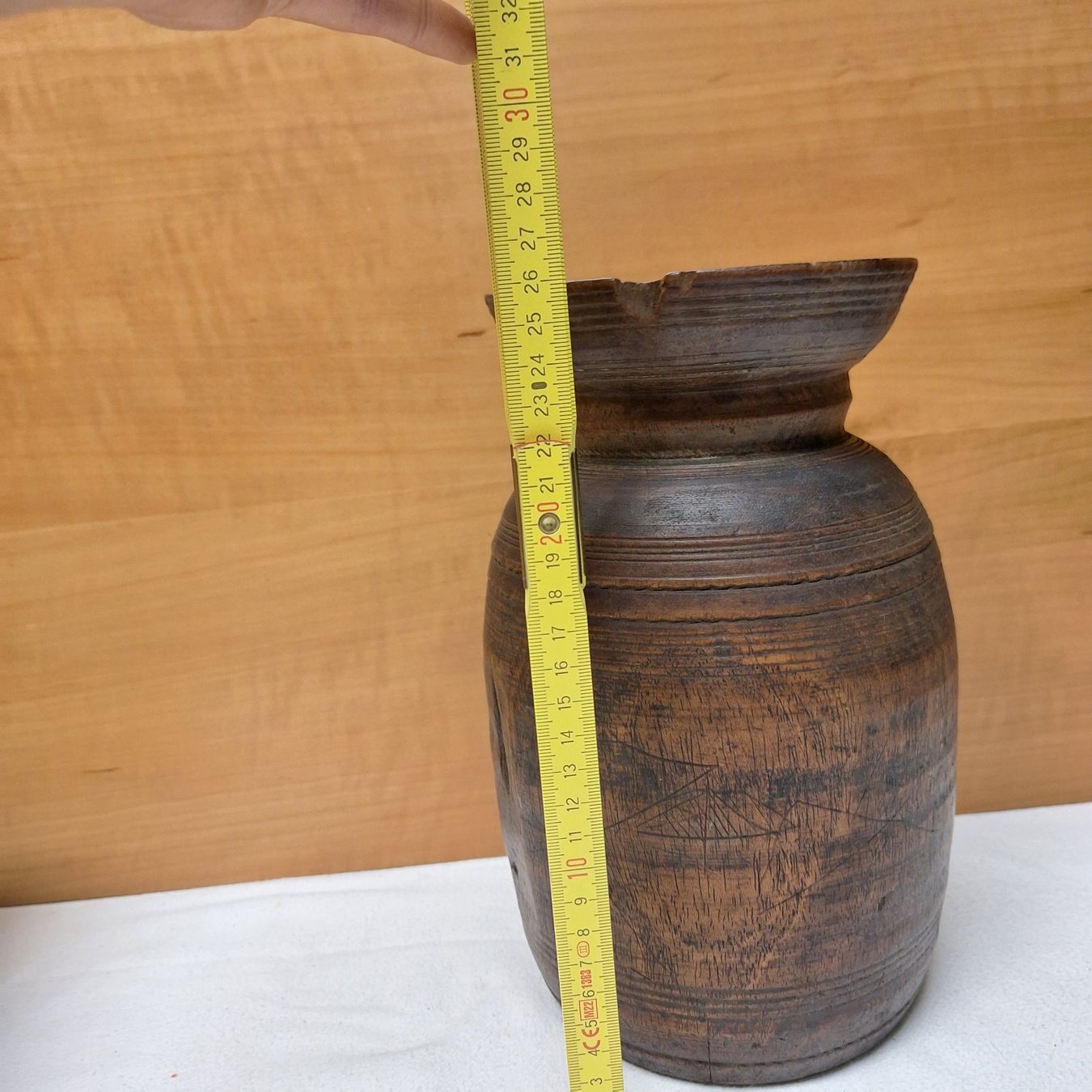 Vasi & Recipienti: Antike, alte Holz Vase, Gefäss – Usato da Winterthur venduto da Goldpipau 9