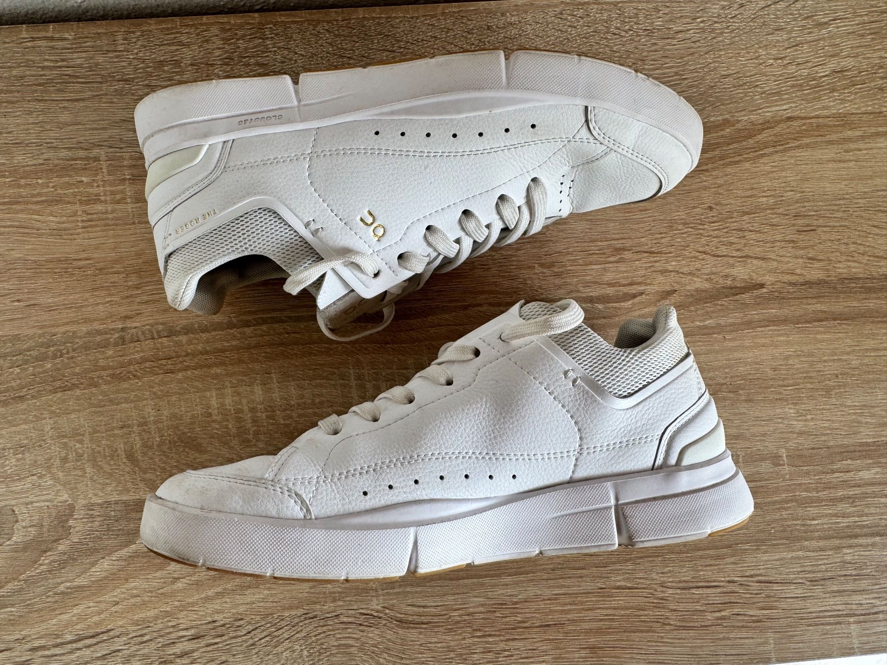 On Scarpe da uomo: ON The Roger Schuhe Gr 39 – Usato da Frauenfeld venduto da guli11 6