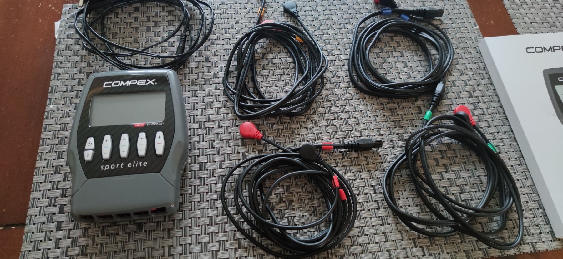 Compex Dispositivi per massaggi: Compex Sport Elite – Usato da Emmenbrücke venduto da HiFi-River 1