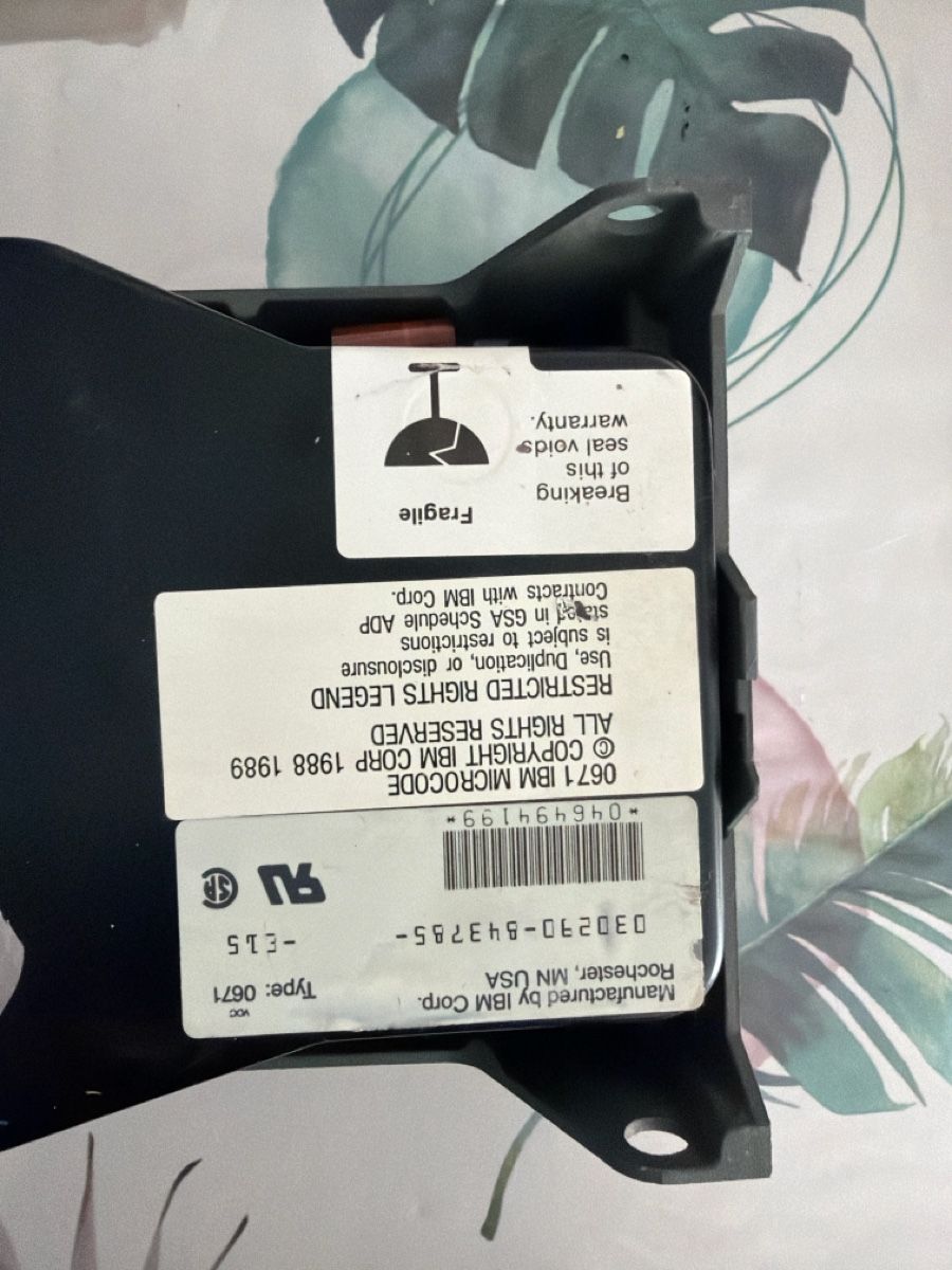 IBM Harddisks: Disque dur MFM IBM – Defekt aus Martigny von capri2800 2
