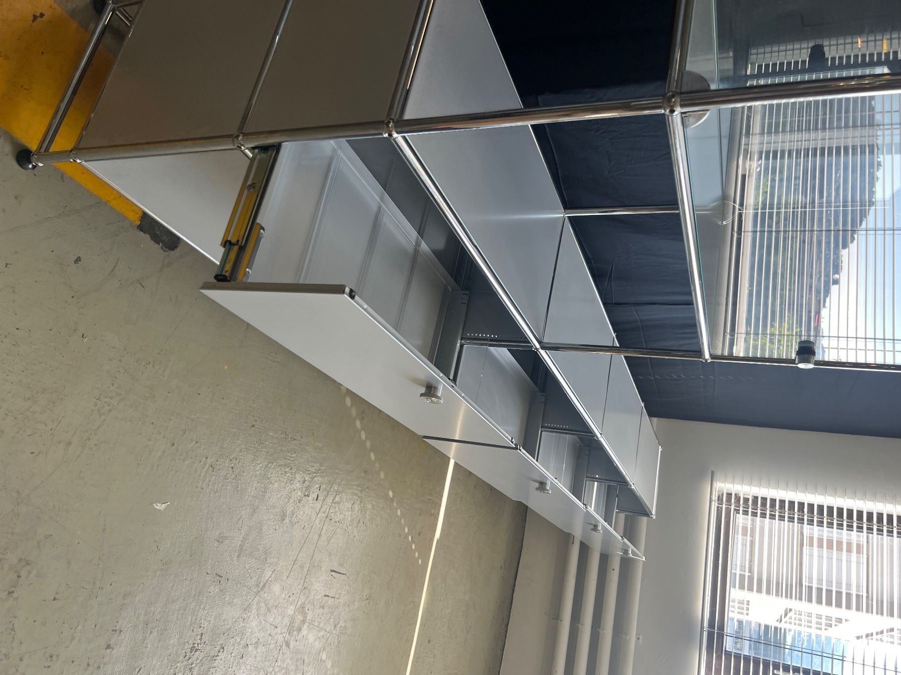 USM Étagères: USM Haller Sideboard – D'occasion à Luzern par B-R 3