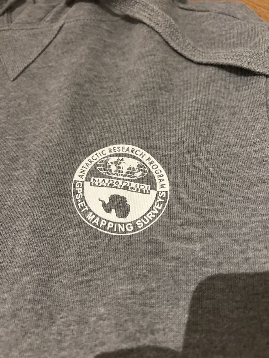 Napapijri Maglioni & Felpe: Napapijri Kapuzenpullover grau mit Logo – Usato da Olten venduto da isaschmid11 1