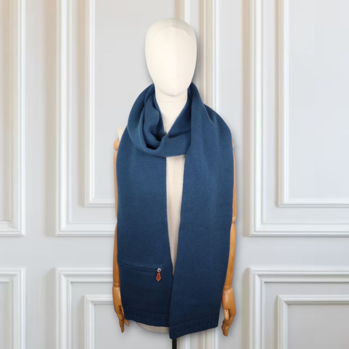 Hermès Foulard & Sciarpe: Hermès Schal Kaschmir blau – Usato da Binningen venduto da Designerlabels 2