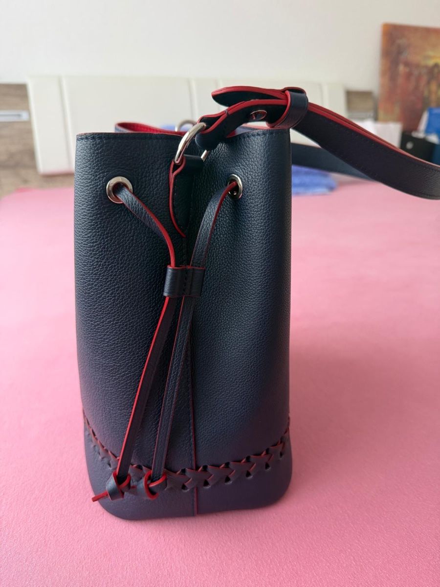 Louis Vuitton Sacs femmes: Damen Tasche – D'occasion à Dietikon par sre_5qh6 2