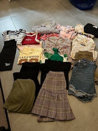 Kleiderpaket Mädchen Grösse 158/170
